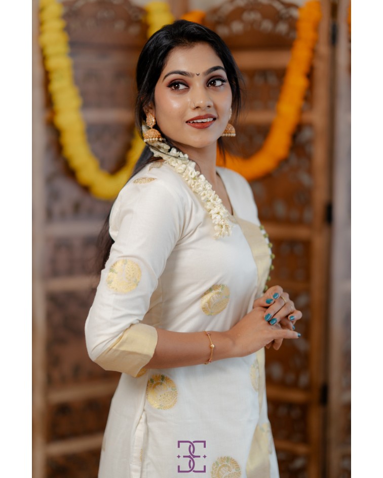 Kerala kasavu coords