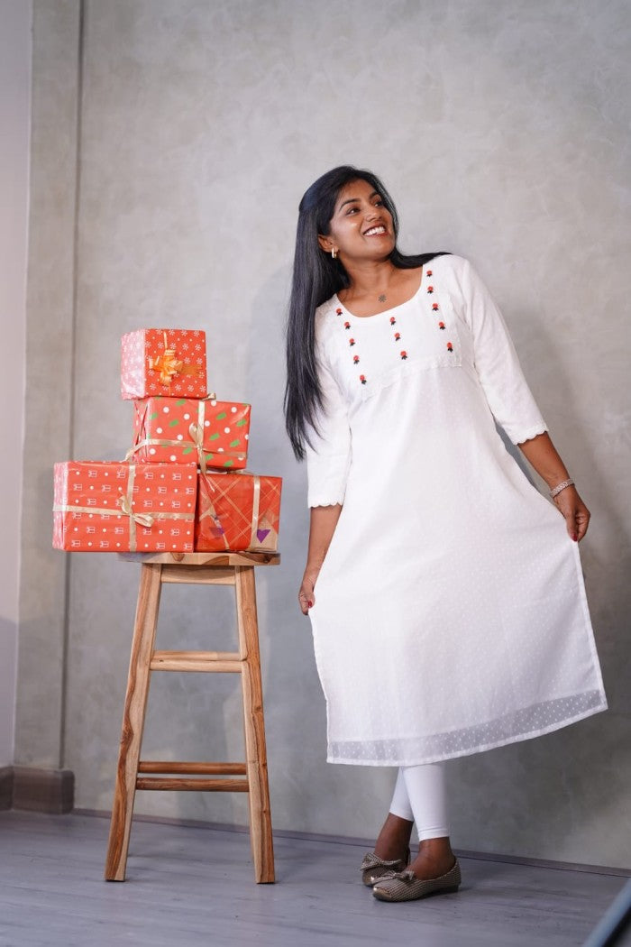 Georgette white kurthi